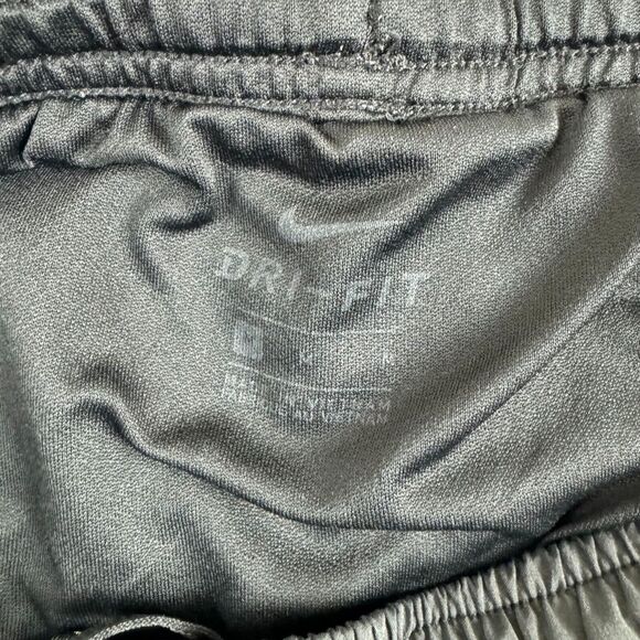 Nike Running Shorts Mens Medium Black Lightweight Performance Flex 7" Inseam - Picture 2 of 12